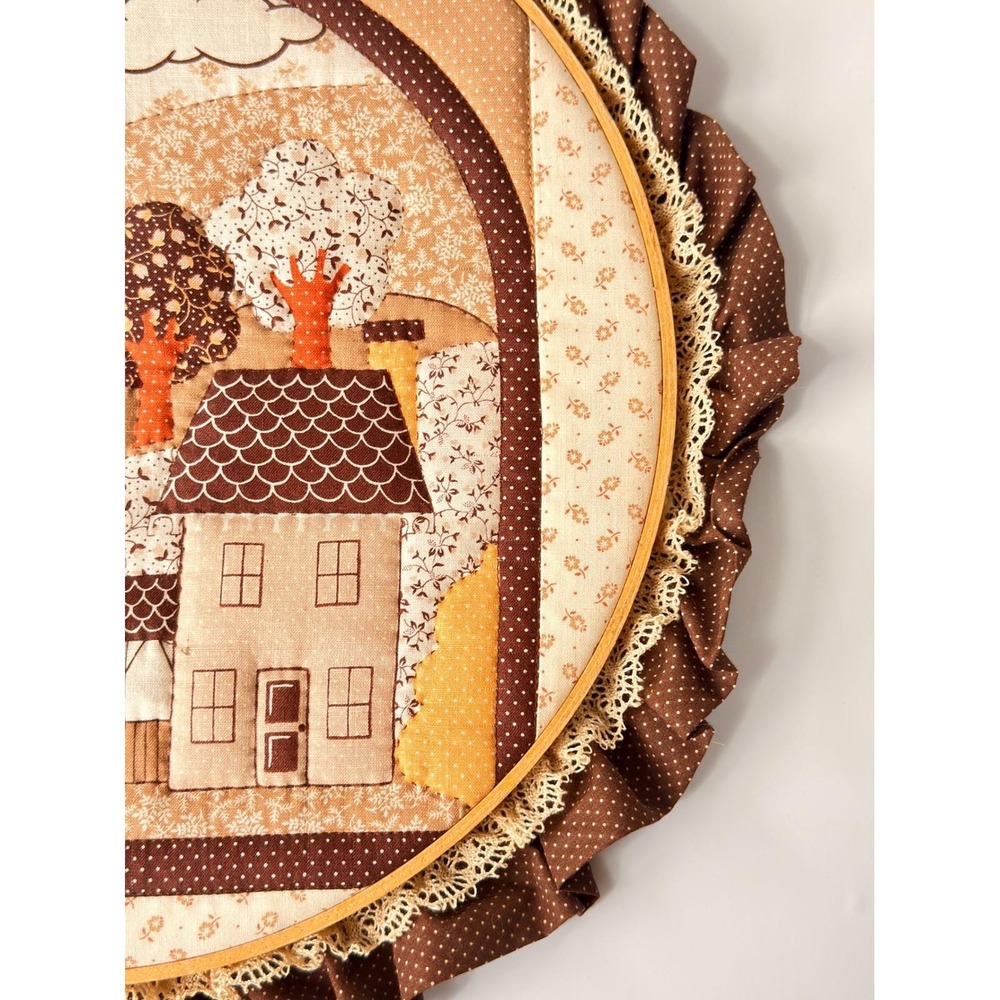 Vintage Handmade Fabric Applique Village Landscape Hoop Wall Art Ruffle 12in - Picture 9 of 11